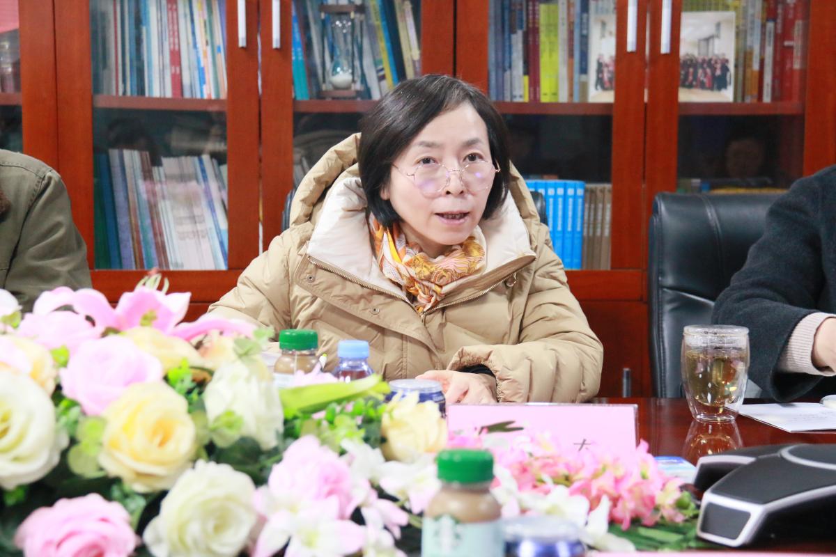 4杨卫东.JPG 4杨卫东.JPG